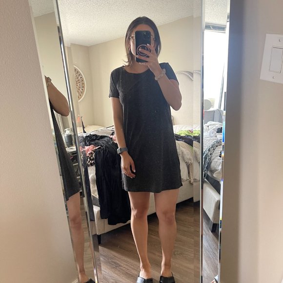 H&M Mini Tshirt Dress - Picture 1 of 4